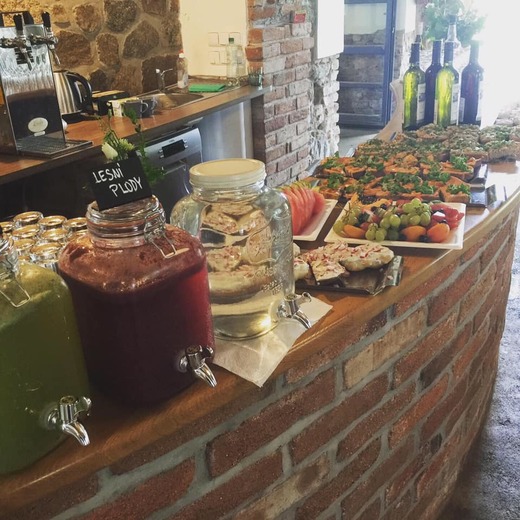 CATERING NA STATKU.jpg