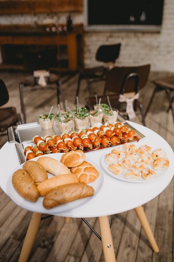 ZÁVOZOVÝ CATERING.jpg