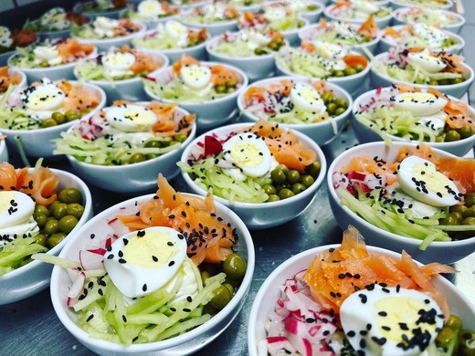 uzený losos bowl .jpg
