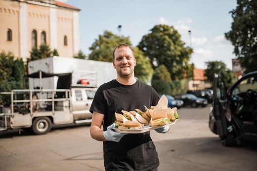 SANDWICHE NA CRAFT UZ SE NESOU.jpg